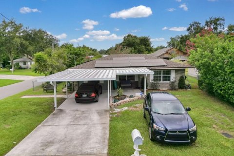 Villa ou maison à vendre à Auburndale, Floride: 3 chambres, 137.96 m2 № 2144099 - photo 3