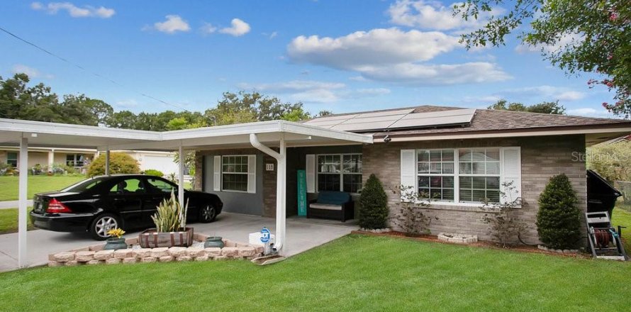 Villa ou maison à Auburndale, Floride 3 chambres, 137.96 m2 № 2144099
