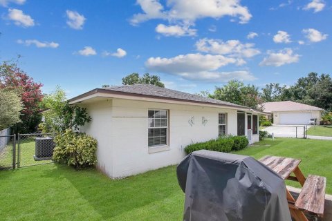 Villa ou maison à vendre à Auburndale, Floride: 3 chambres, 137.96 m2 № 2144099 - photo 27