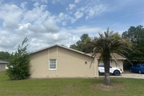 Casa en venta en Ocala, Florida, 3 dormitorios, 133.04 m2 № 1615535 - foto 1
