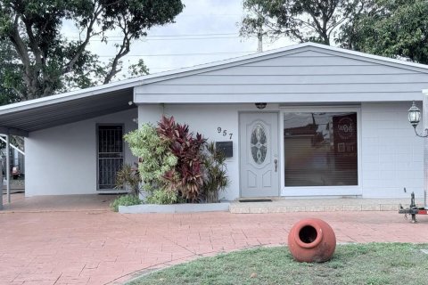 Villa ou maison à Hialeah, Floride 4 chambres, 147.25 m2 № 2084580