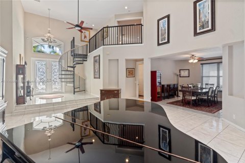 Villa ou maison à vendre à Pembroke Pines, Floride: 4 chambres, 356.56 m2 № 1980699 - photo 7