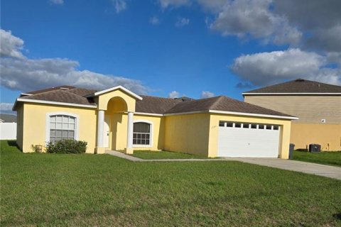 House in Kissimmee, Florida 3 bedrooms, 112.32 sq.m. № 2142216 - photo 2