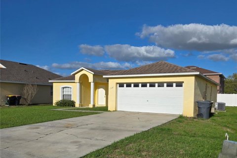 House in Kissimmee, Florida 3 bedrooms, 112.32 sq.m. № 2142216 - photo 3