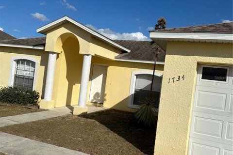 House in Kissimmee, Florida 3 bedrooms, 112.32 sq.m. № 2142216 - photo 4