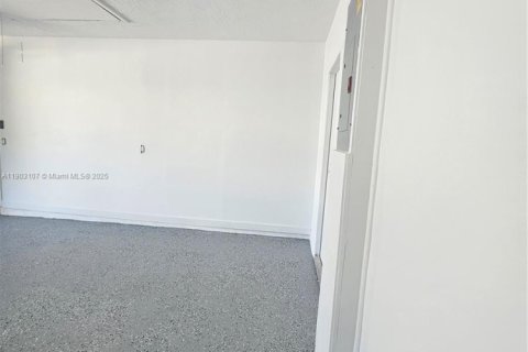 Купить виллу или дом в Палм-Бич-Гарденс, Флорида 4 спальни, № 1954485 - фото 30