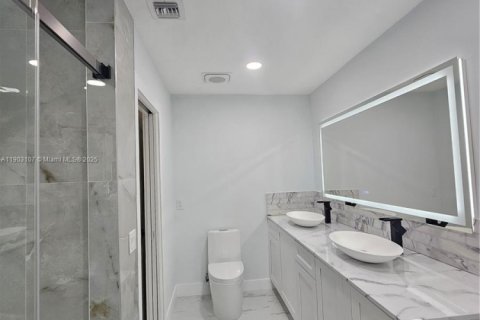 Купить виллу или дом в Палм-Бич-Гарденс, Флорида 4 спальни, № 1954485 - фото 19