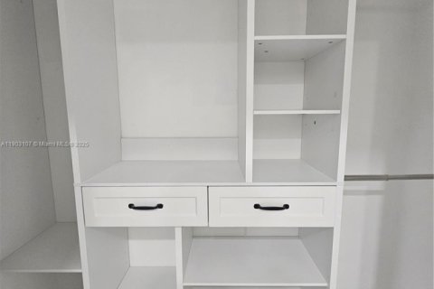 Купить виллу или дом в Палм-Бич-Гарденс, Флорида 4 спальни, № 1954485 - фото 24