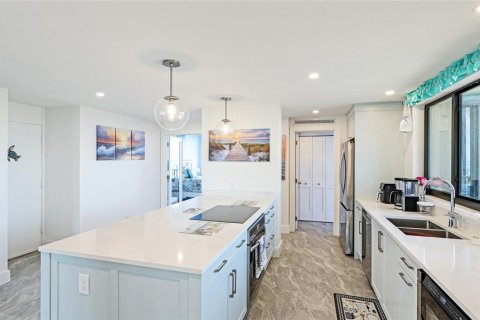 Condominio en alquiler en Sarasota, Florida, 3 dormitorios, 176.33 m2 № 1831217 - foto 8