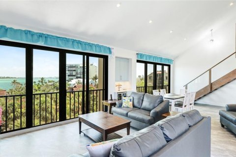 Condominio en alquiler en Sarasota, Florida, 3 dormitorios, 176.33 m2 № 1831217 - foto 5