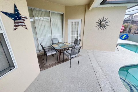 Villa ou maison à vendre à Haines City, Floride: 4 chambres, 181.72 m2 № 2098422 - photo 3