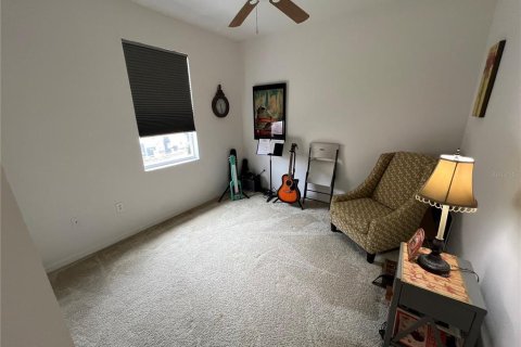 Villa ou maison à vendre à Haines City, Floride: 4 chambres, 181.72 m2 № 2098422 - photo 17