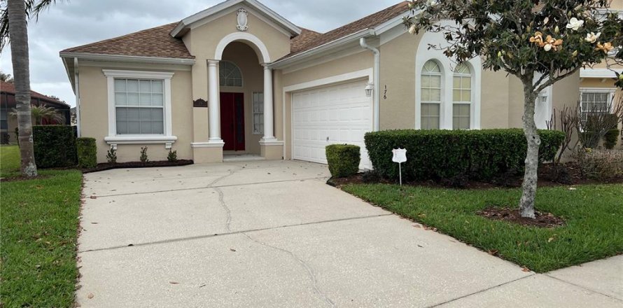 Villa ou maison à Haines City, Floride 4 chambres, 181.72 m2 № 2098422