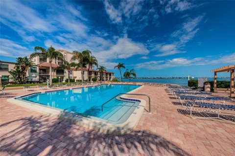 Copropriété à louer à Saint Petersburg, Floride: 2 chambres, 95.69 m2 № 1032601 - photo 16