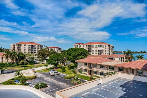 Copropriété à louer à Saint Petersburg, Floride: 2 chambres, 95.69 m2 № 1032601 - photo 20