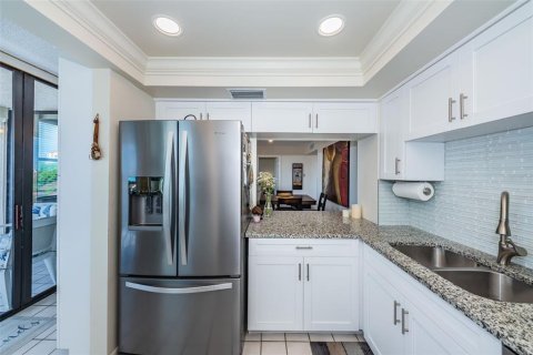 Copropriété à louer à Saint Petersburg, Floride: 2 chambres, 95.69 m2 № 1032601 - photo 4