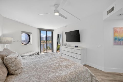 Copropriété à vendre à Aventura, Floride: 3 chambres, 130.62 m2 № 1932507 - photo 28