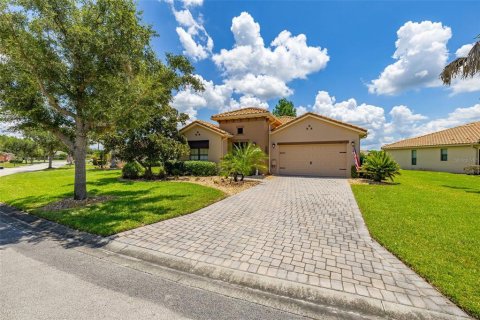 Casa en Kissimmee, Florida 2 dormitorios, 171.87 m2 № 2232327