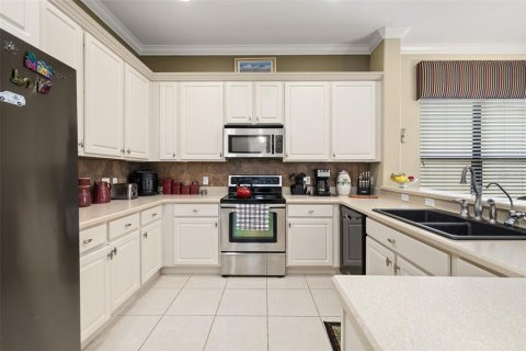Casa en venta en Kissimmee, Florida, 2 dormitorios, 171.87 m2 № 2232327 - foto 17