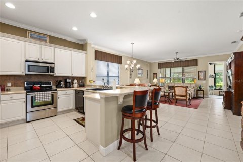 Casa en venta en Kissimmee, Florida, 2 dormitorios, 171.87 m2 № 2232327 - foto 16