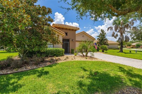 Casa en venta en Kissimmee, Florida, 2 dormitorios, 171.87 m2 № 2232327 - foto 4
