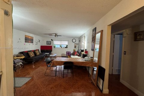 Купить кондоминиум в Норт-Лодердейл, Флорида 3 спальни, 106.84м2, № 2057818 - фото 6