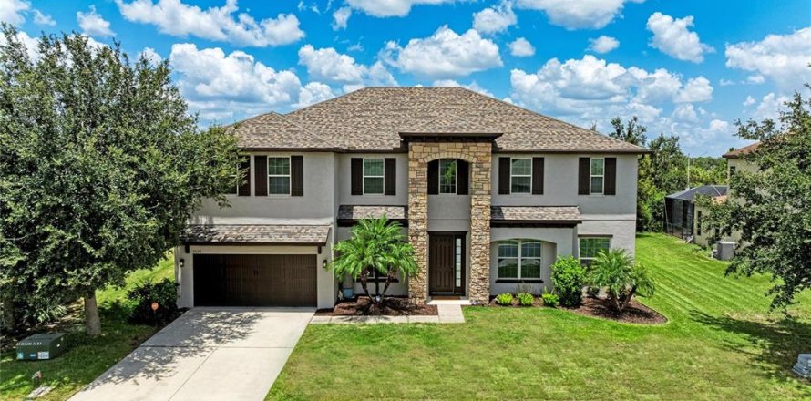Villa ou maison à Bradenton, Floride 7 chambres, 453.36 m2 № 2237873