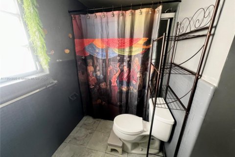 Купить кондоминиум в Холливуд, Флорида 1 спальня, 76.64м2, № 1965040 - фото 5