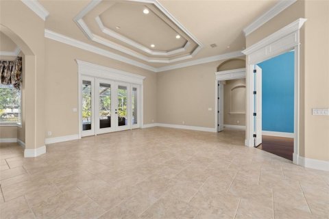 House in Lakeland, Florida 4 bedrooms, 294.04 sq.m. № 2112259 - photo 11