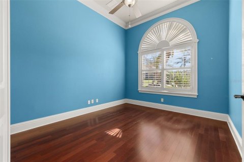 House in Lakeland, Florida 4 bedrooms, 294.04 sq.m. № 2112259 - photo 16
