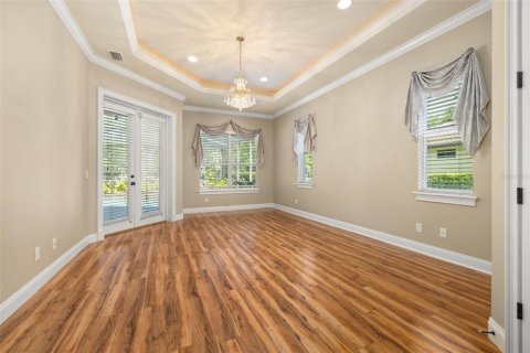 House in Lakeland, Florida 4 bedrooms, 294.04 sq.m. № 2112259 - photo 19