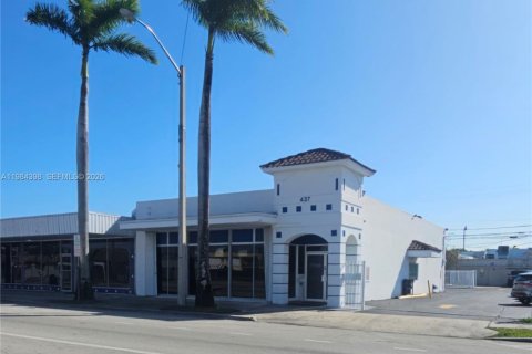 Коммерческая недвижимость в Хомстед, Флорида № 2047274