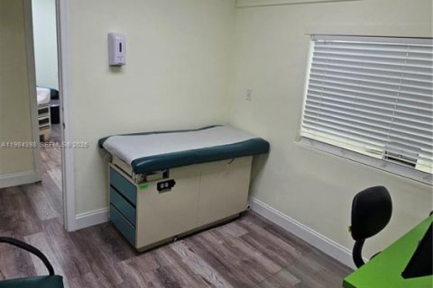 Купить коммерческую недвижимость в Хомстед, Флорида № 2047274 - фото 30