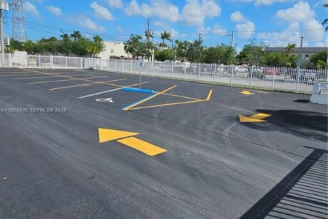 Купить коммерческую недвижимость в Хомстед, Флорида № 2047274 - фото 18