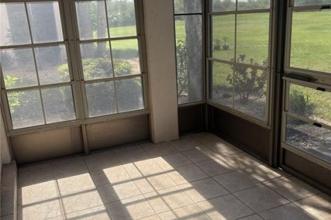 Condo in Punta Gorda, Florida, 2 bedrooms № 2094870 - photo 18