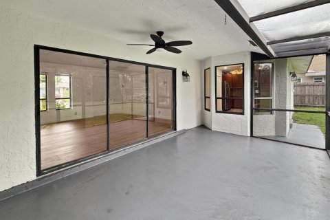 House in Royal Palm Beach, Florida 3 bedrooms, 131.83 sq.m. № 2399889 - photo 28