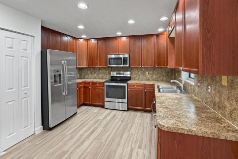 House in Royal Palm Beach, Florida 3 bedrooms, 131.83 sq.m. № 2399889 - photo 9