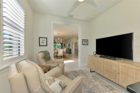 House in Sarasota, Florida 2 bedrooms, 143.81 sq.m. № 1898924 - photo 28