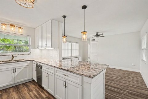 Купить виллу или дом в Пальметто, Флорида 3 комнаты, 130.62м2, № 2224635 - фото 5