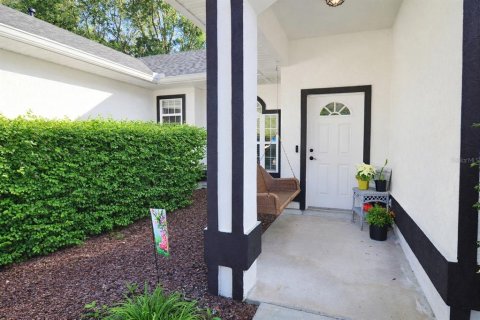 Villa ou maison à louer à Newberry, Floride: 4 chambres, 136.01 m2 № 2376705 - photo 3
