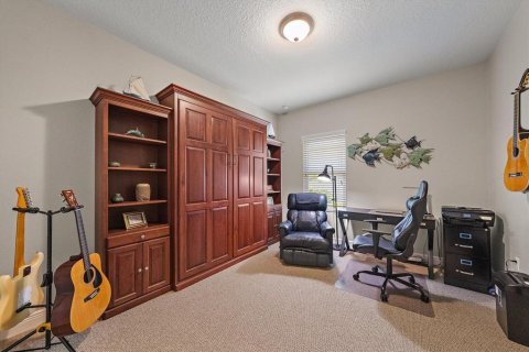 House in Bradenton, Florida 3 bedrooms, 208.75 sq.m. № 2150174 - photo 26