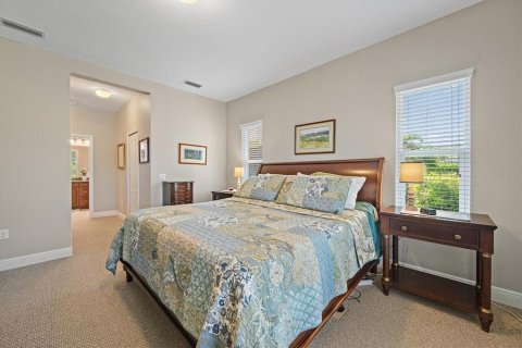 House in Bradenton, Florida 3 bedrooms, 208.75 sq.m. № 2150174 - photo 17