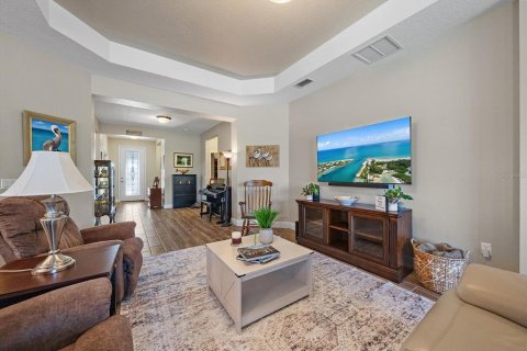 House in Bradenton, Florida 3 bedrooms, 208.75 sq.m. № 2150174 - photo 7