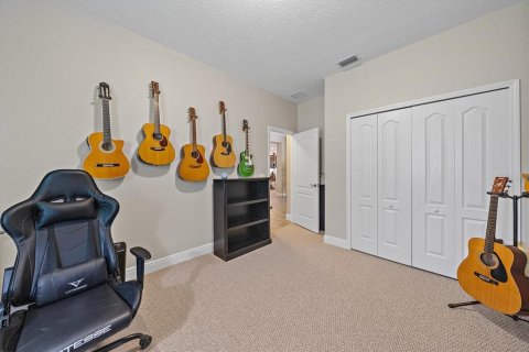 House in Bradenton, Florida 3 bedrooms, 208.75 sq.m. № 2150174 - photo 27