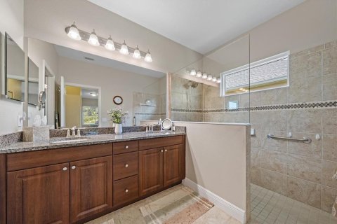 House in Bradenton, Florida 3 bedrooms, 208.75 sq.m. № 2150174 - photo 19