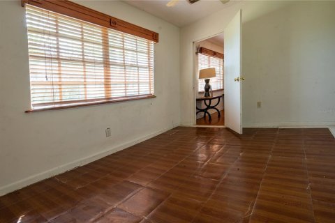 Villa ou maison à vendre à Tampa, Floride: 2 chambres, 118.17 m2 № 2339343 - photo 21