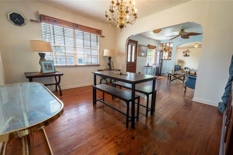 Villa ou maison à vendre à Tampa, Floride: 2 chambres, 118.17 m2 № 2339343 - photo 10