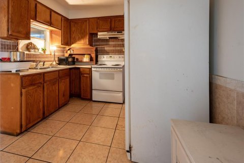 Villa ou maison à vendre à Tampa, Floride: 2 chambres, 118.17 m2 № 2339343 - photo 11