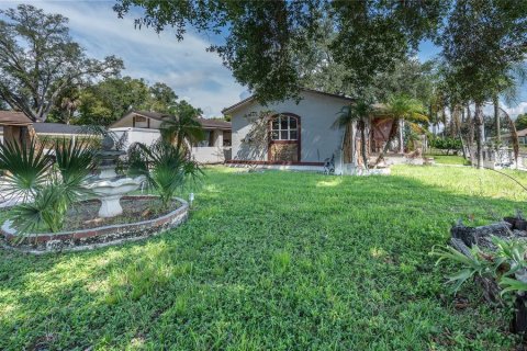 Villa ou maison à vendre à Tampa, Floride: 2 chambres, 118.17 m2 № 2339343 - photo 5