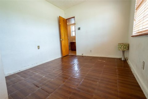 Villa ou maison à vendre à Tampa, Floride: 2 chambres, 118.17 m2 № 2339343 - photo 20